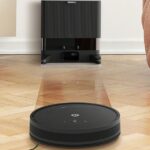 Die günstigsten Roombas von iRobot verfügen ab 400 $ über eine automatische Entleerungsoption