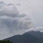 Was Sie über die Ausbrüche des Mount Lewotobi Laki Laki wissen müssen, bei denen in Indonesien neun Menschen ums Leben kamen